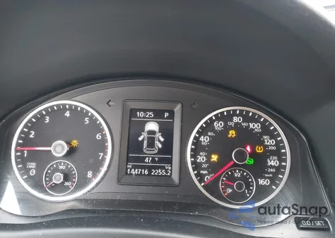 2018 Volkswagen Tiguan Limited 2.0T из США, поврежденный, VIN WVGAV7AX2JK002022